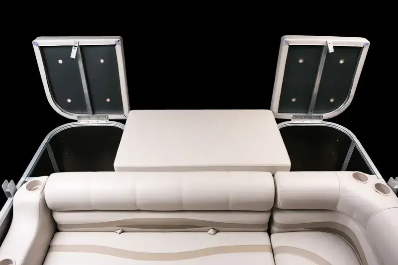 PS-Boat2-Details-2024-20-Premium_c0b7f673-cf0e-4ba5-ae24-6125d6eb59f7.webp